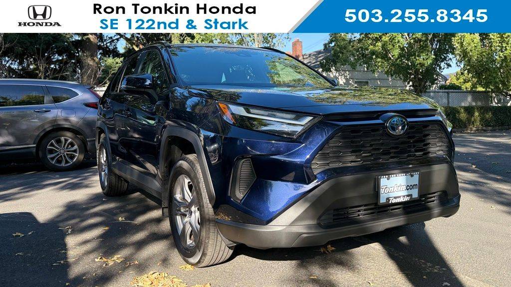 2024 Toyota RAV4 Hybrid XLE — SUV — 19,409 mi — Portland, OR