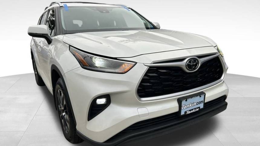 2021 Toyota Highlander XLE — SUV — 80,651 mi — Portland, OR