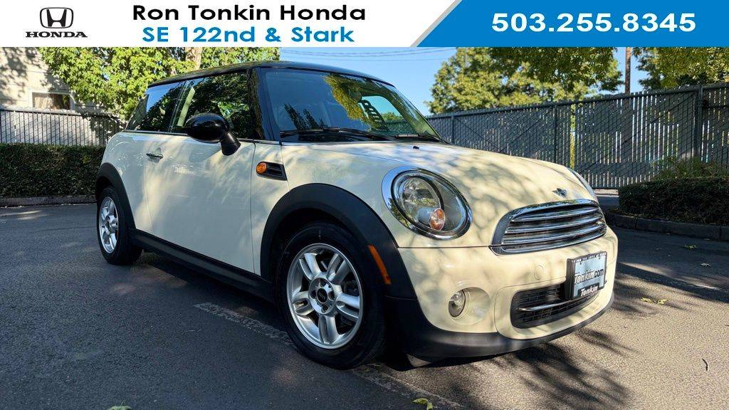 2013 MINI Hardtop Cooper — Hatchback — 95,449 mi — Portland, OR