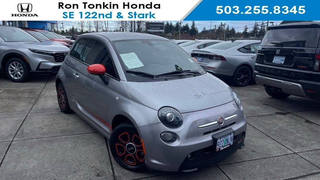 2018 FIAT 500e Base — Hatchback — 27,328 mi — Portland, OR