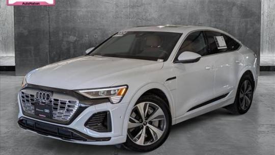 2024 Audi Q8 e-tron S line Premium Plus — SUV — 586 mi — Bellevue, WA