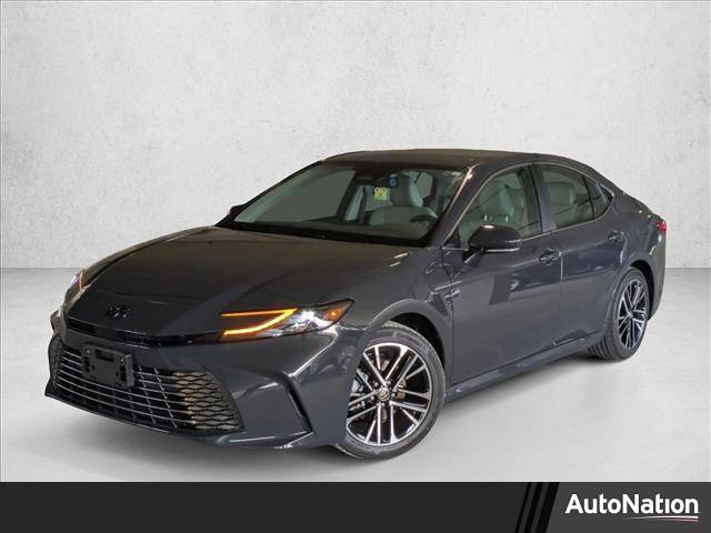 2025 Toyota Camry Hybrid XLE — Sedan — 11,997 mi — Bellevue, WA