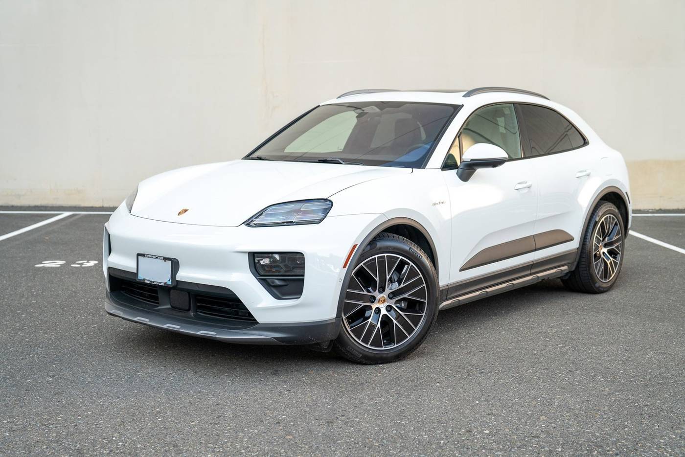 2025 Porsche Macan Electric Macan Electric — SUV — 4,939 mi — Bellevue, WA
