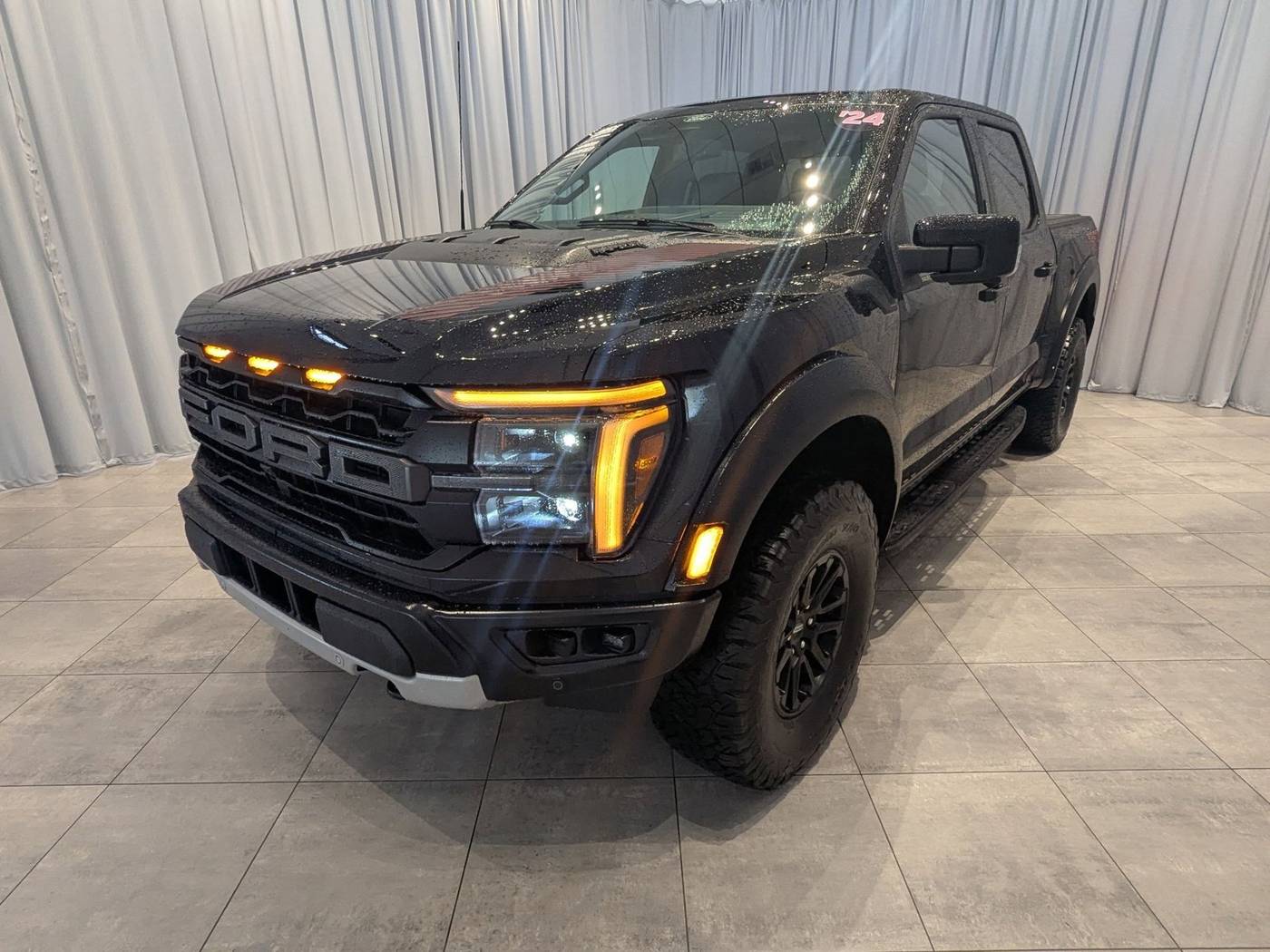 2024 Ford F-150 Raptor — Pickup Truck — 2,829 mi — Bellevue, WA