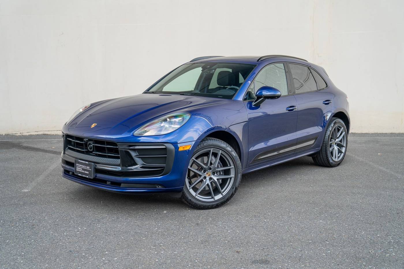 2024 Porsche Macan T — SUV — 6,413 mi — Bellevue, WA