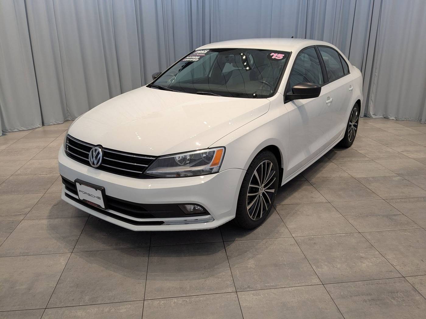 2015 Volkswagen Jetta 1.8T Sport — Sedan — 73,323 mi — Bellevue, WA