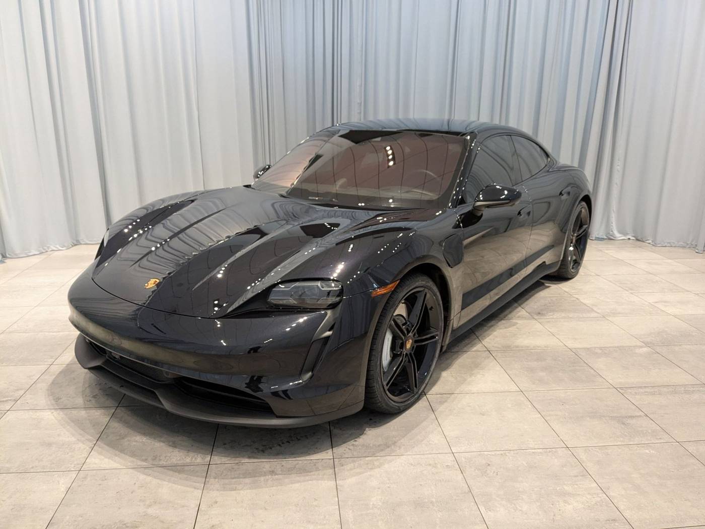 2022 Porsche Taycan 4S — Sedan — 34,444 mi — Bellevue, WA