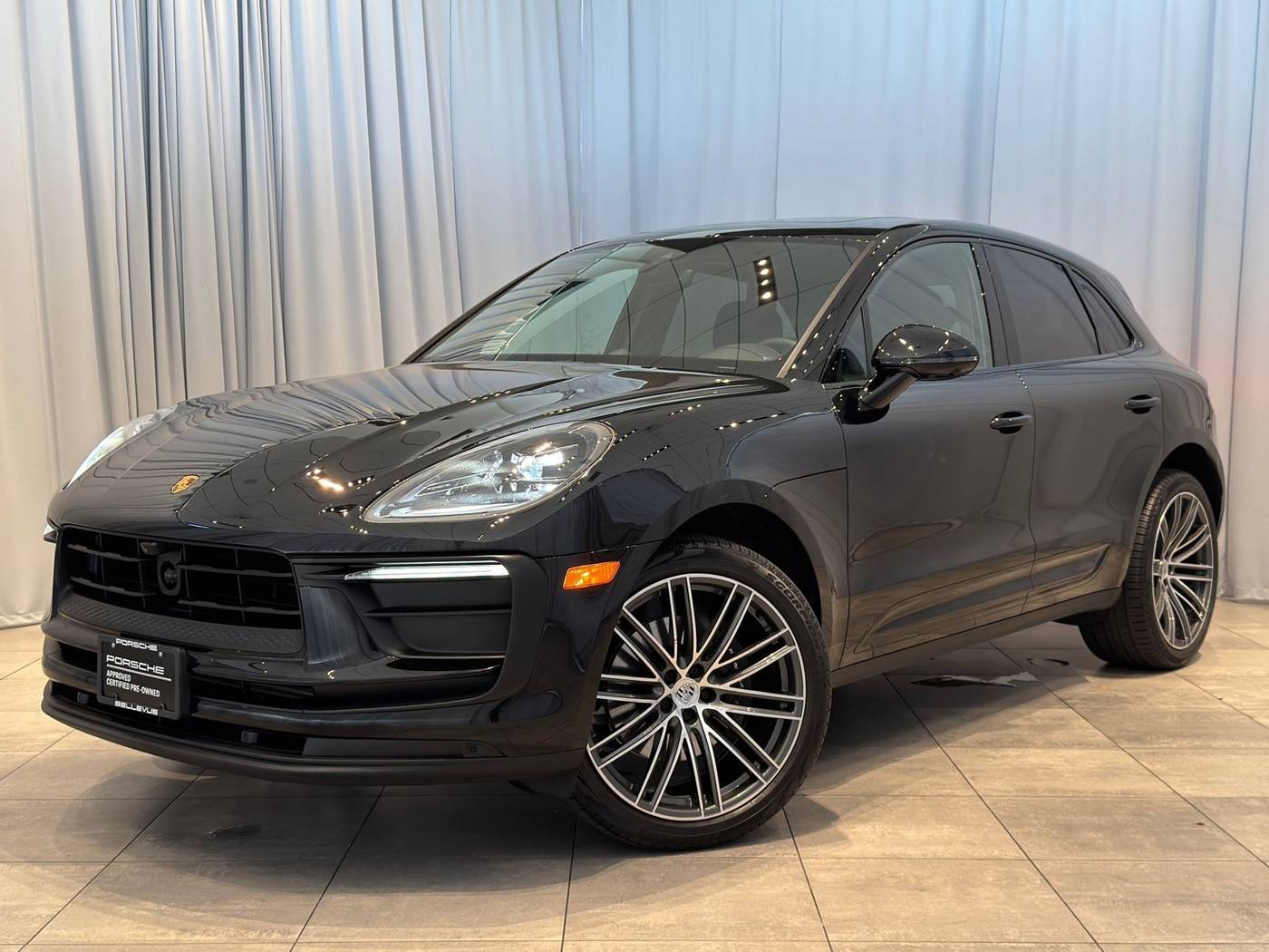 2024 Porsche Macan Standard — SUV — 5,470 mi — Bellevue, WA