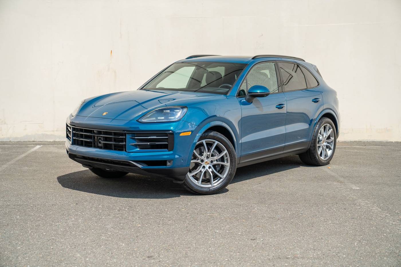 2024 Porsche Cayenne Standard — SUV — 14,705 mi — Bellevue, WA
