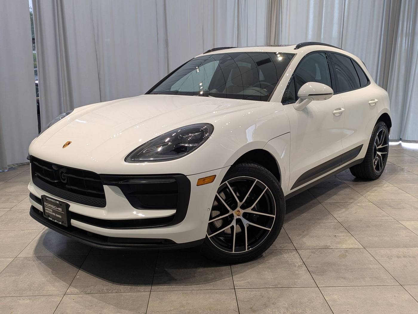 2024 Porsche Macan Standard — SUV — 5,770 mi — Bellevue, WA