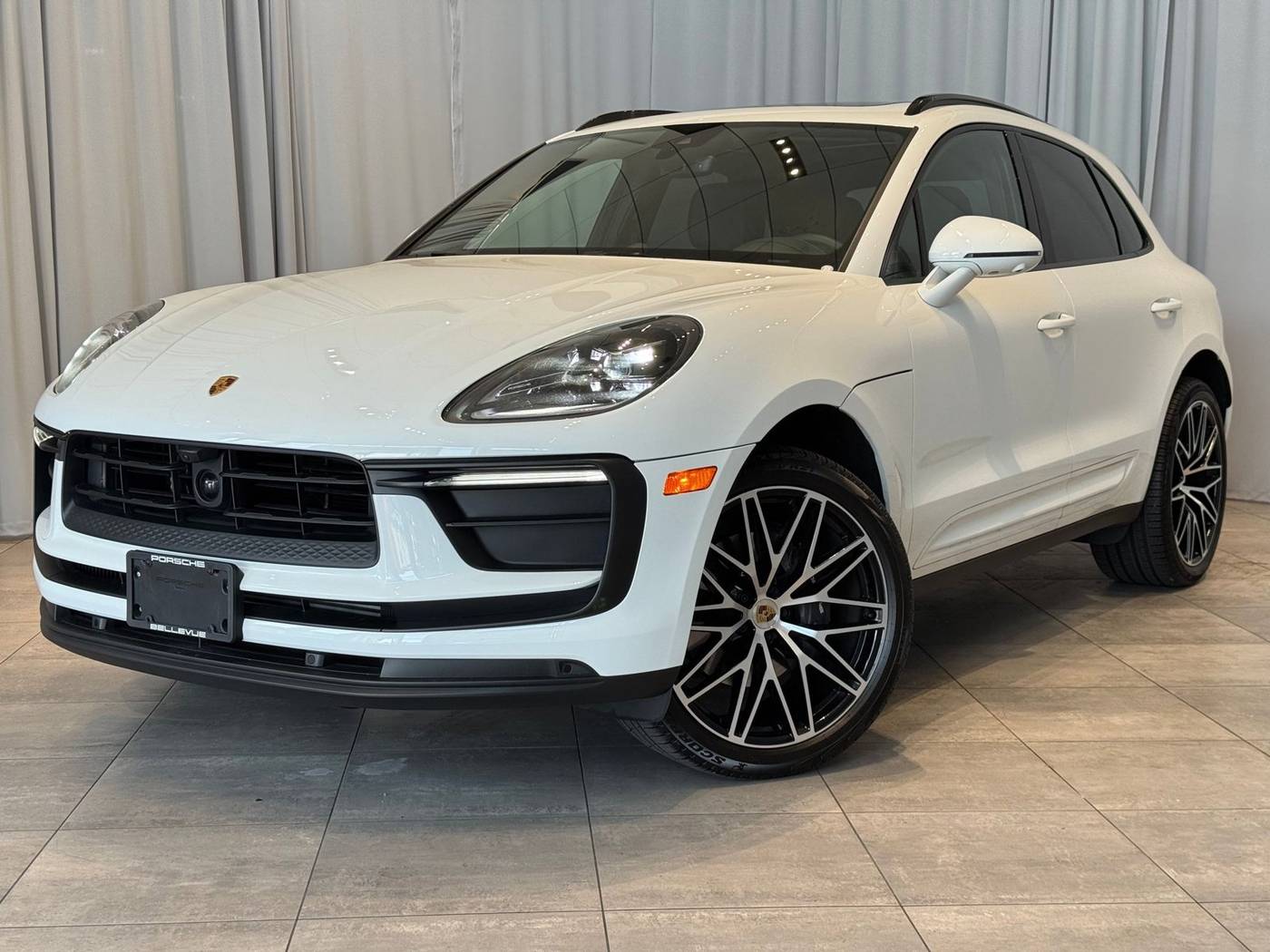 2024 Porsche Macan Standard — SUV — 6,750 mi — Bellevue, WA