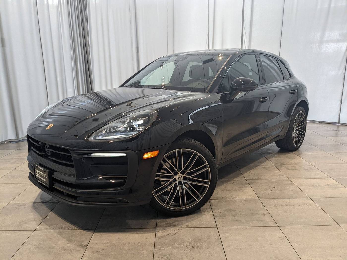 2024 Porsche Macan Standard — SUV — 5,291 mi — Bellevue, WA
