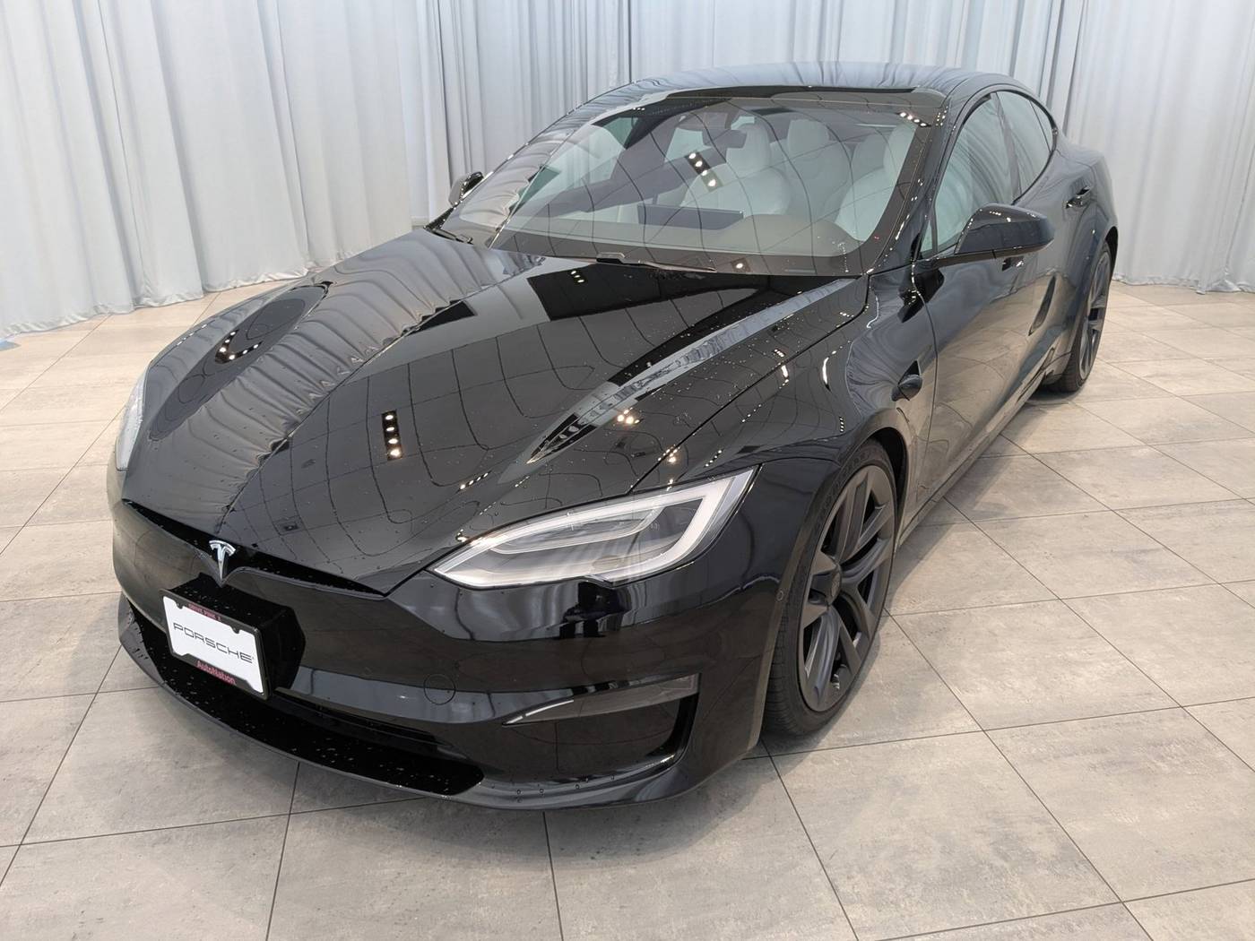 2021 Tesla Model S Long Range — Hatchback — 28,062 mi — Bellevue, WA