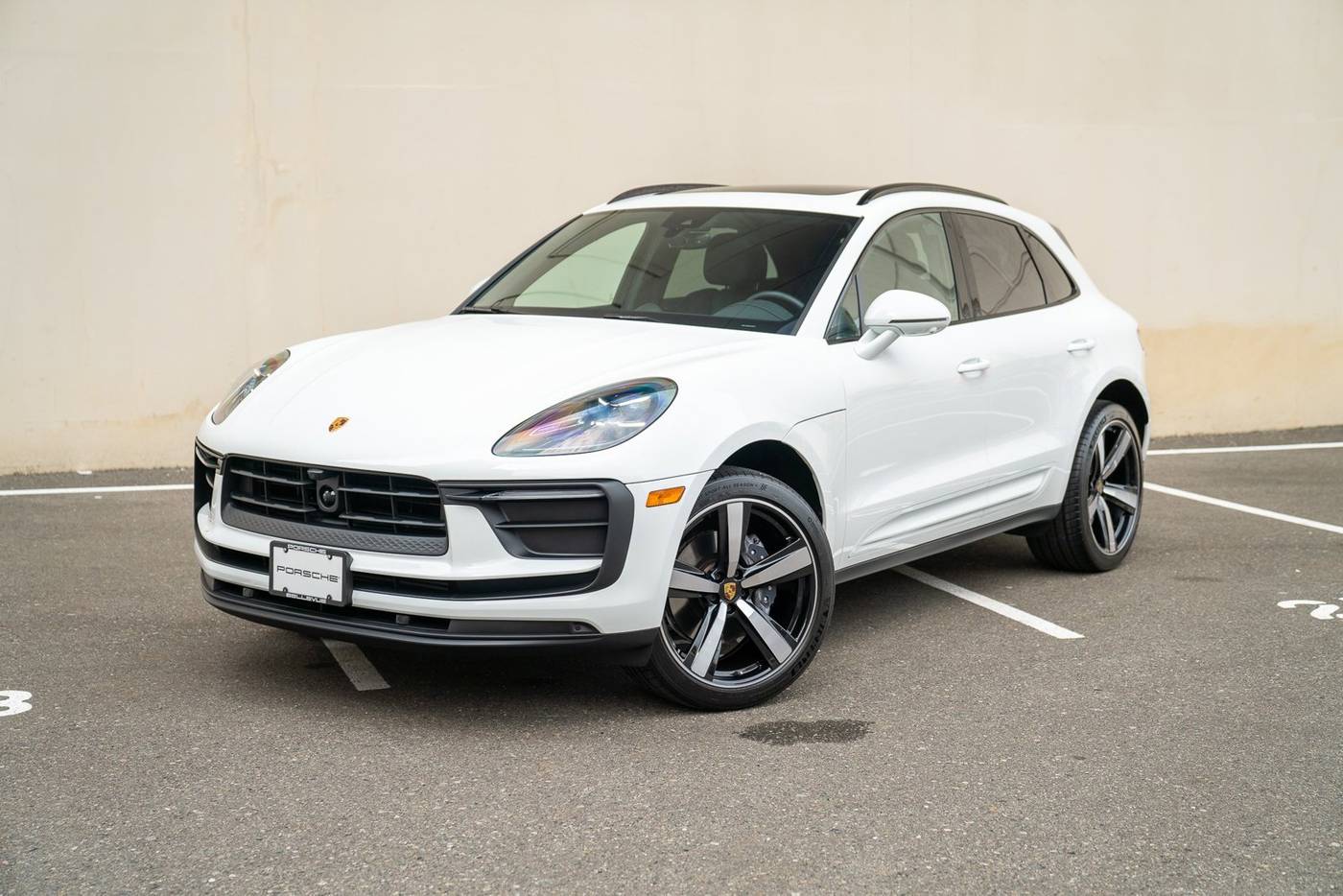 2025 Porsche Macan Standard — SUV — 4,478 mi — Bellevue, WA