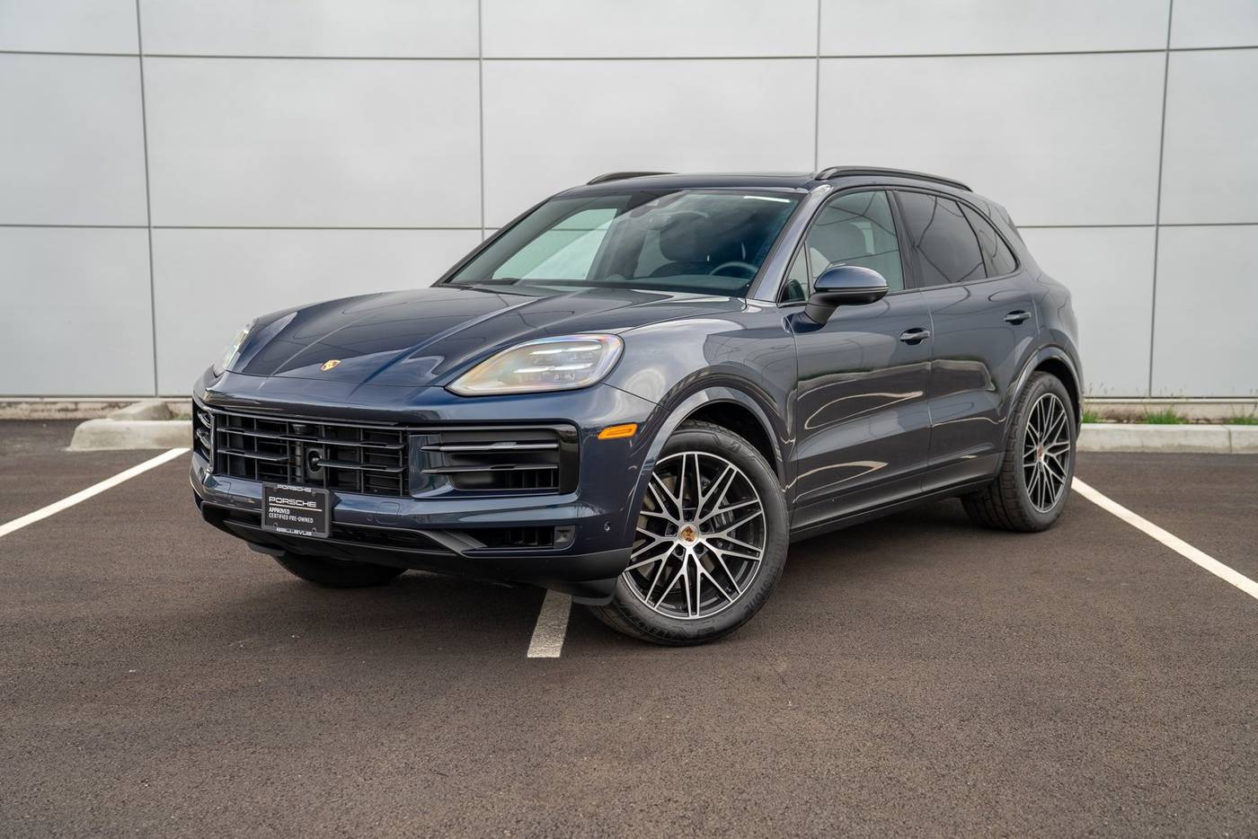2025 Porsche Cayenne Cayenne — SUV — 7,704 mi — Bellevue, WA