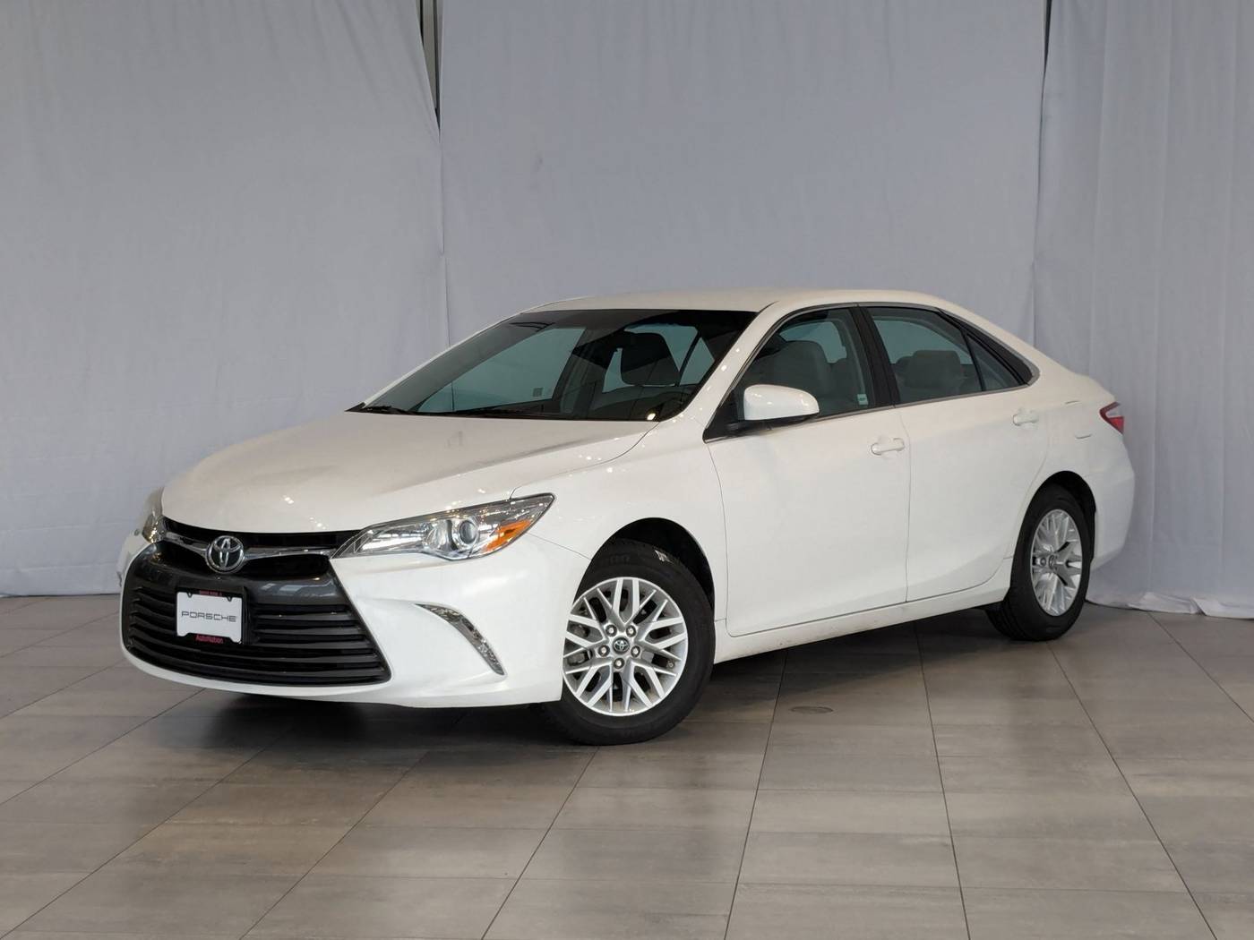 2016 Toyota Camry LE — Sedan — 50,648 mi — Bellevue, WA