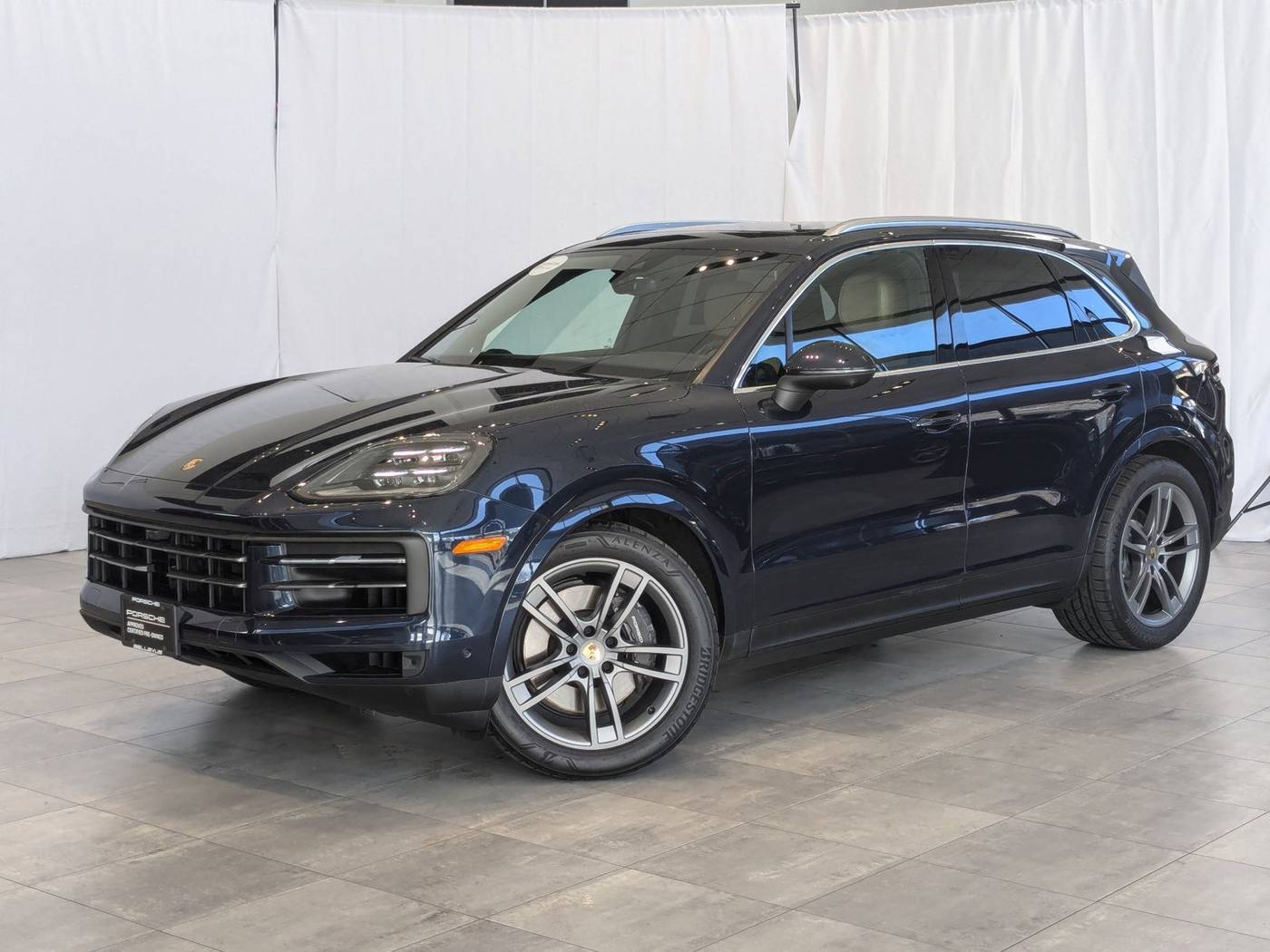 2024 Porsche Cayenne Standard — SUV — 5,100 mi — Bellevue, WA