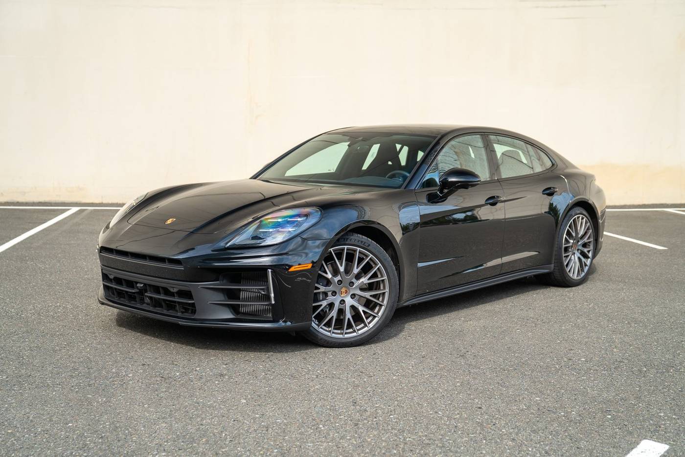 2025 Porsche Panamera 4 — Hatchback — 6,246 mi — Bellevue, WA