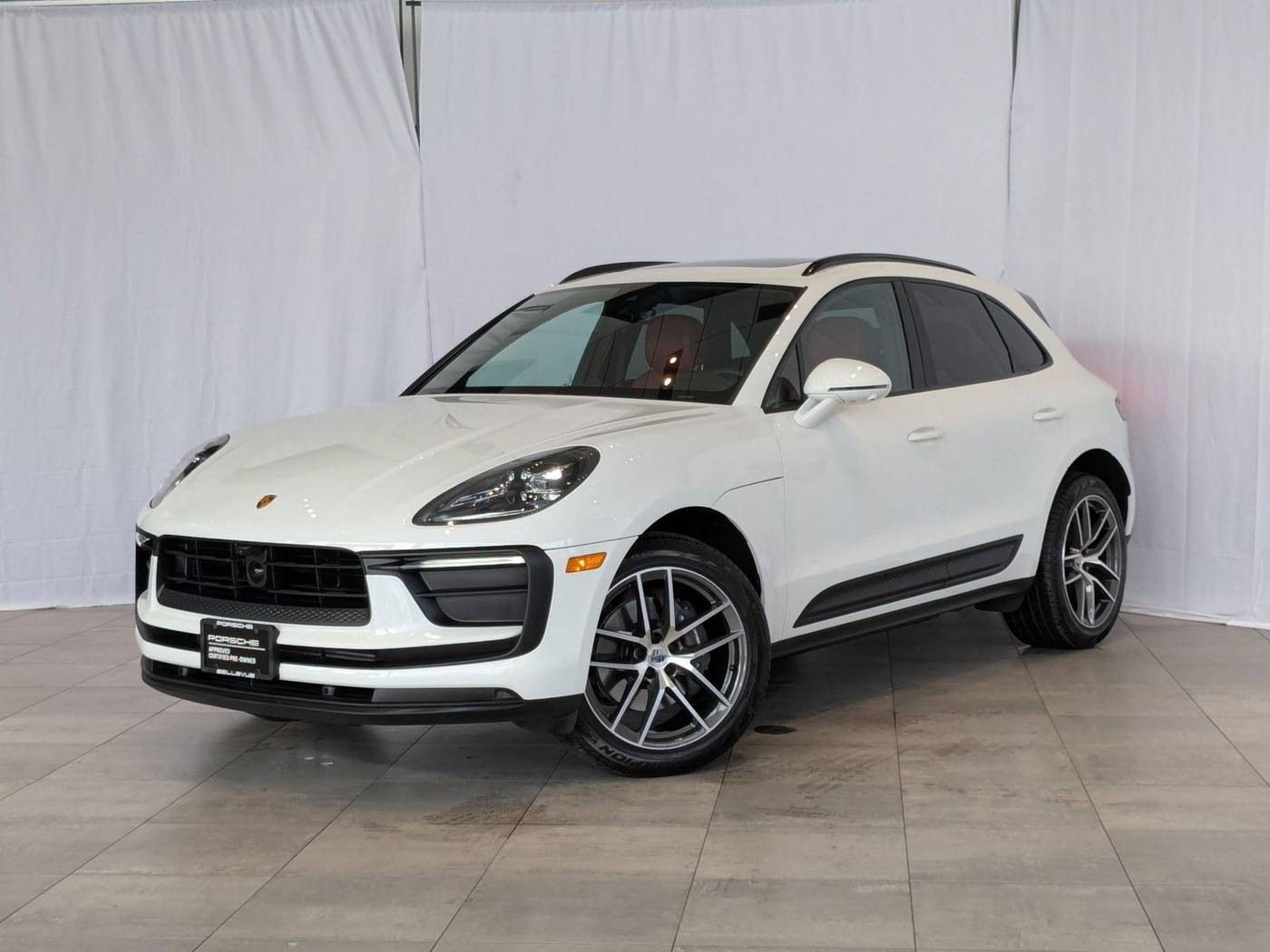 2024 Porsche Macan Standard — SUV — 5,088 mi — Bellevue, WA