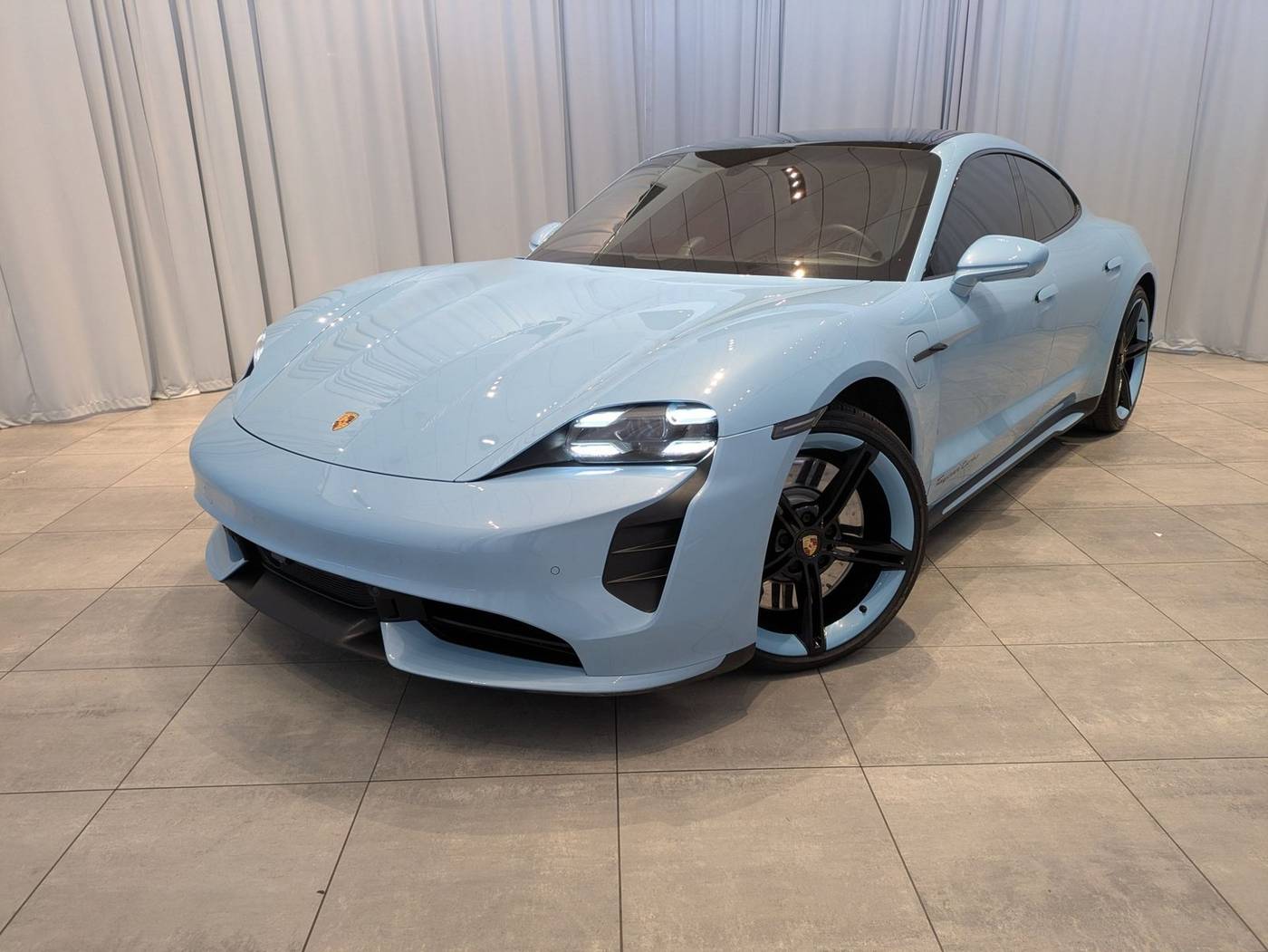 2021 Porsche Taycan Turbo — Sedan — 39,371 mi — Bellevue, WA