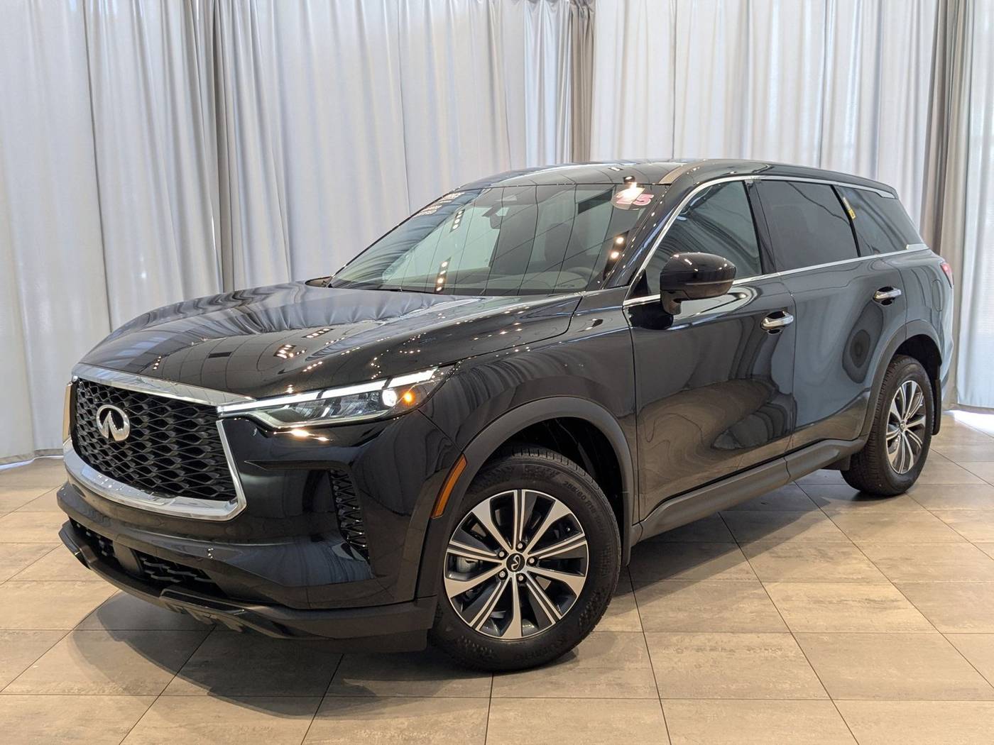 2025 INFINITI QX60 PURE — SUV — 296 mi — Bellevue, WA