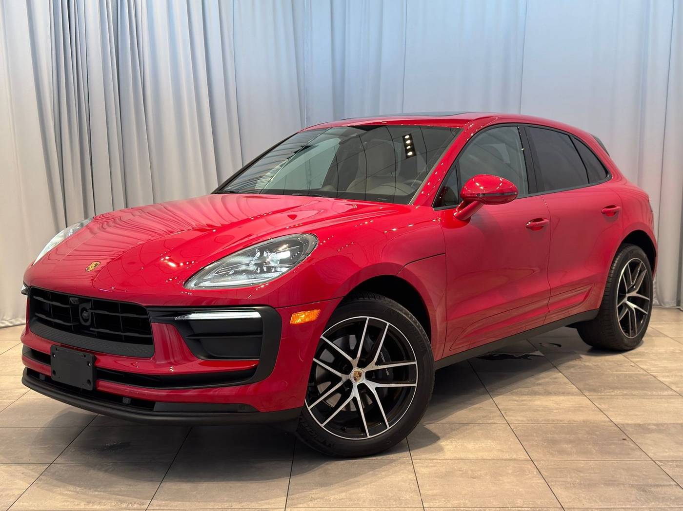 2025 Porsche Macan Macan — SUV — 5,872 mi — Bellevue, WA