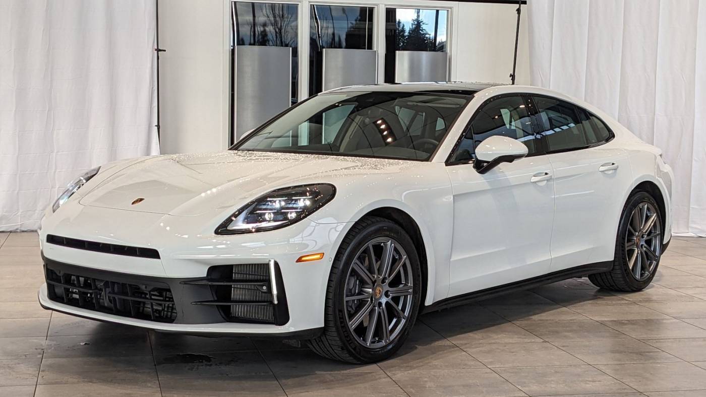 2024 Porsche Panamera 4 — Hatchback — 8,568 mi — Bellevue, WA