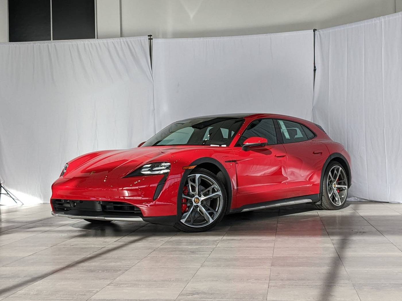 2024 Porsche Taycan 4S — Wagon — 163 mi — Bellevue, WA