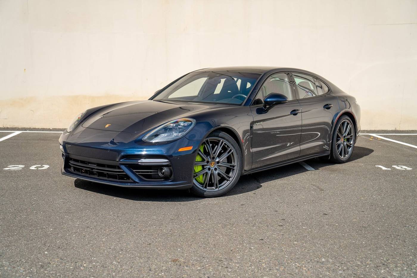 2019 Porsche Panamera Turbo S E-Hybrid — Hatchback — 21,378 mi — Bellevue, WA