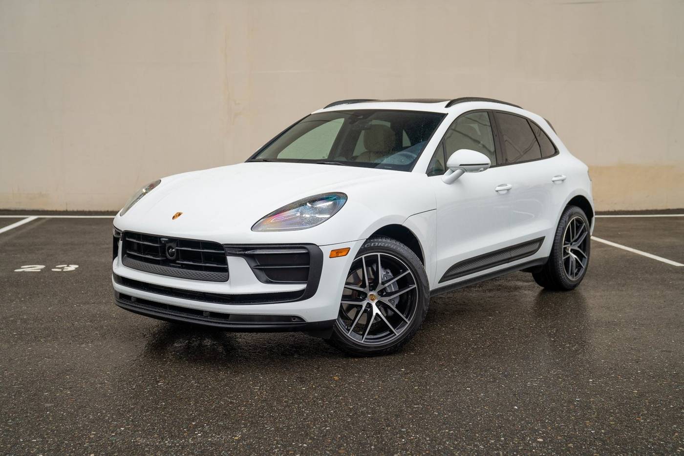 2025 Porsche Macan Macan — SUV — 8,447 mi — Bellevue, WA