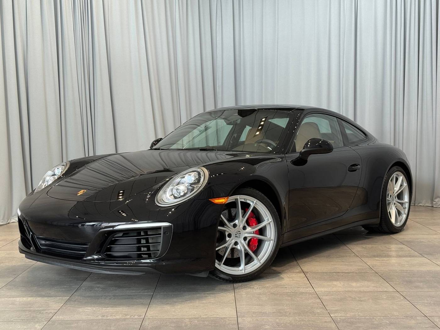 2018 Porsche 911 Carrera 4S — Coupe — 12,491 mi — Bellevue, WA