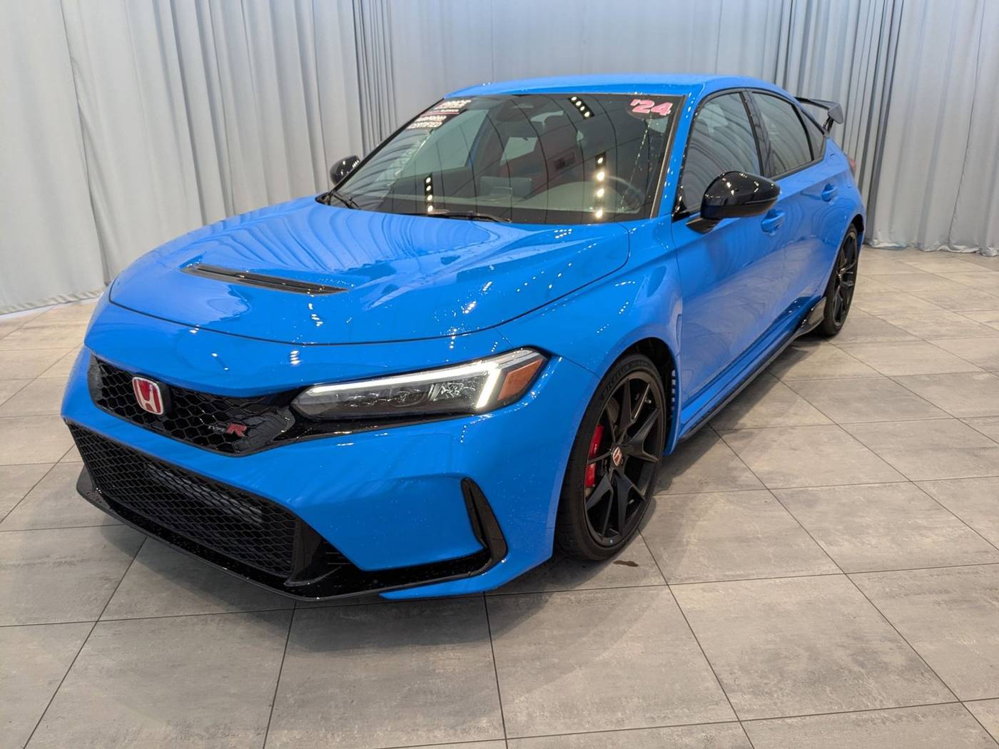 2024 Honda Civic Type R — Hatchback — 2,965 mi — Bellevue, WA