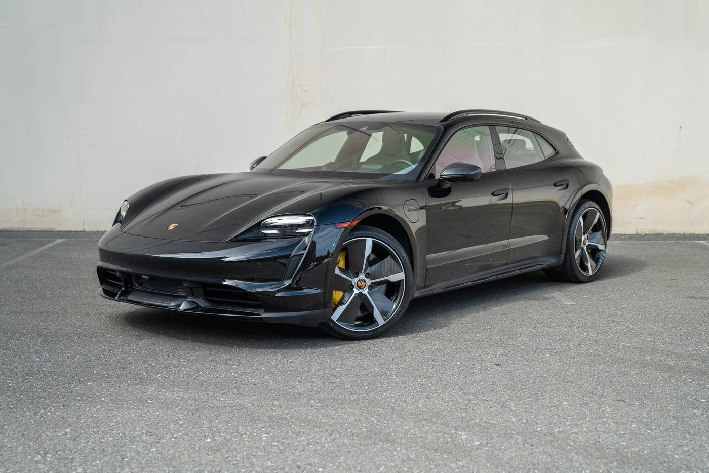 2024 Porsche Taycan Turbo — Wagon — 2,902 mi — Bellevue, WA