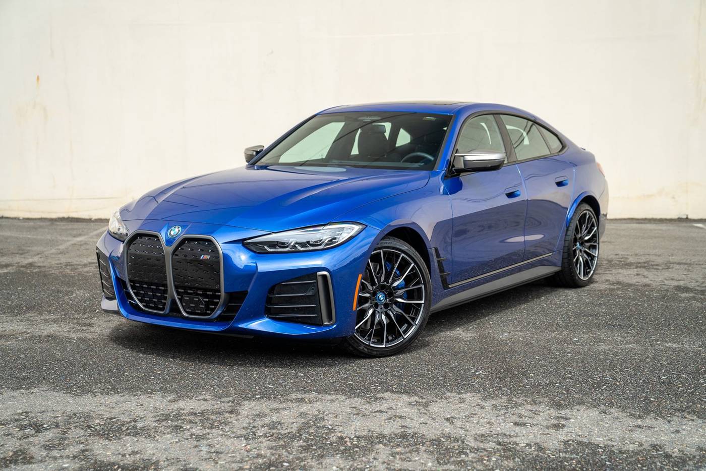 2022 BMW i4 M50 — Sedan — 830 mi — Bellevue, WA