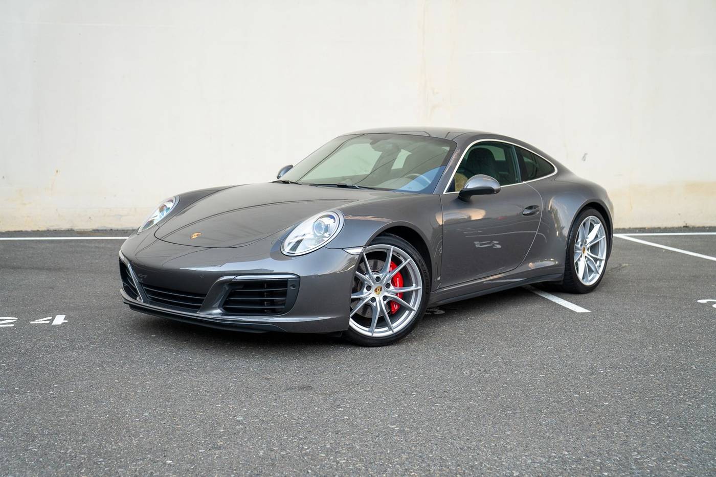 2019 Porsche 911 Carrera 4S — Coupe — 28,991 mi — Bellevue, WA
