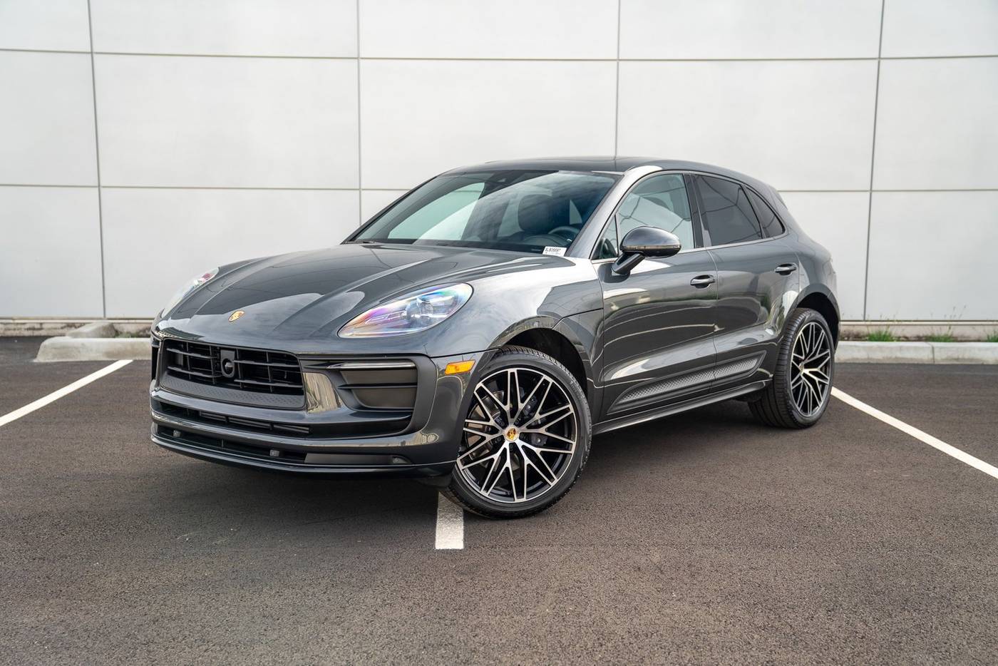 2025 Porsche Macan Macan — SUV — 3,389 mi — Bellevue, WA