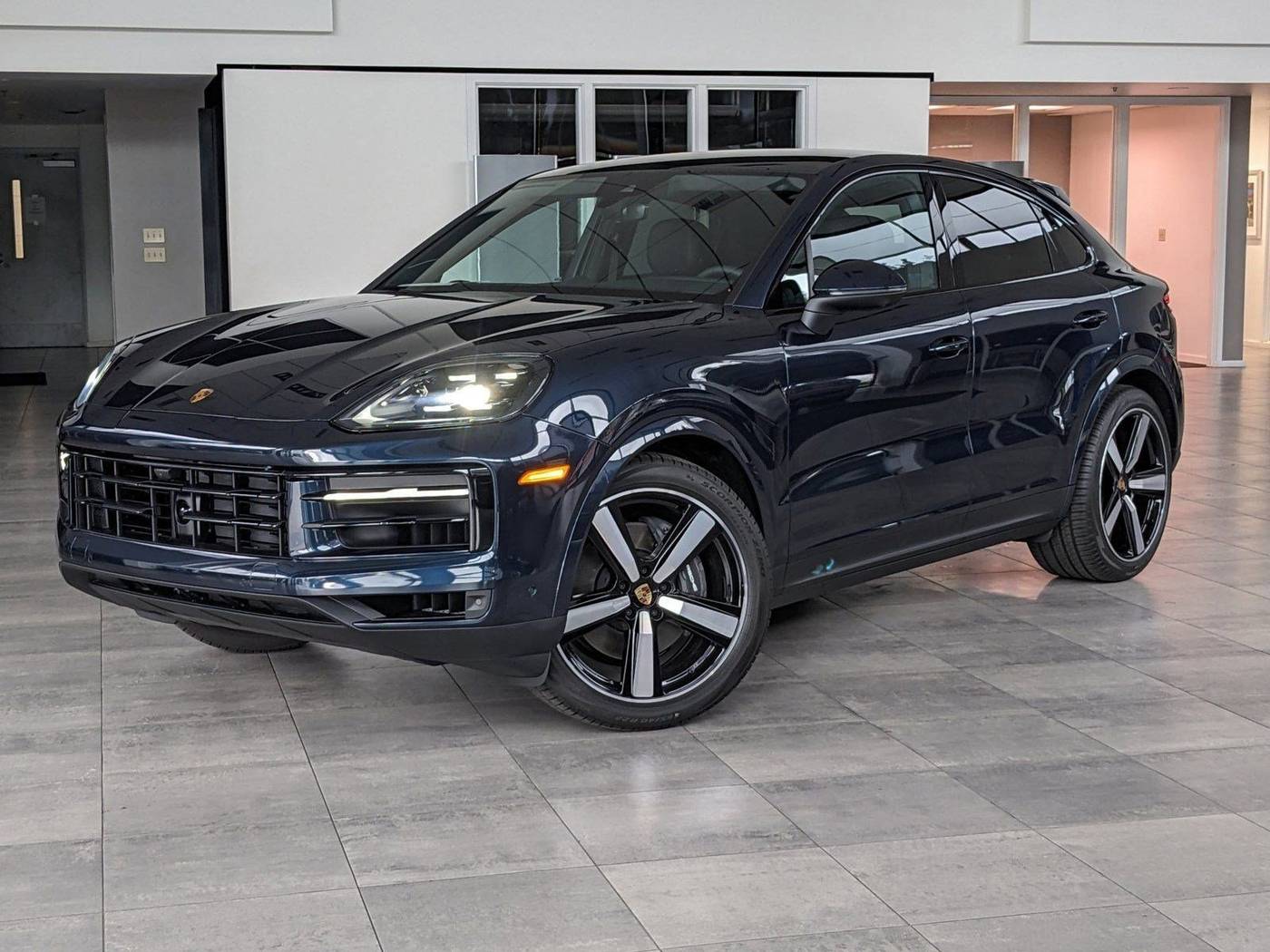 2024 Porsche Cayenne Standard — SUV — 4,446 mi — Bellevue, WA