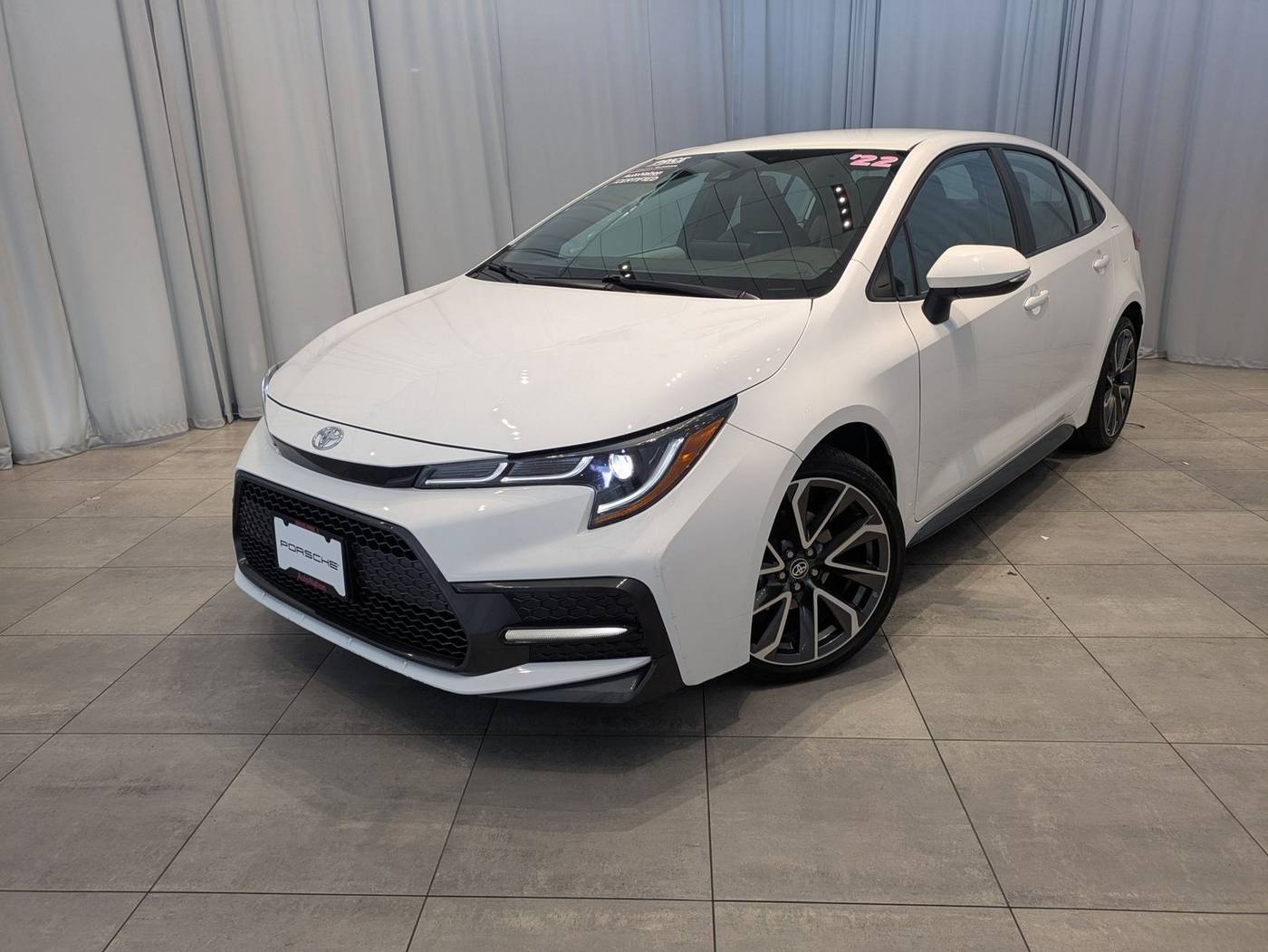 2022 Toyota Corolla SE — Sedan — 11,772 mi — Bellevue, WA