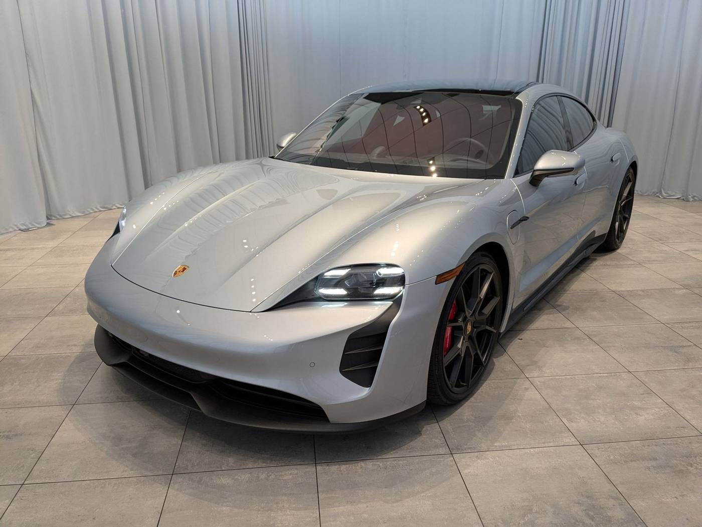 2022 Porsche Taycan GTS — Sedan — 12,508 mi — Bellevue, WA