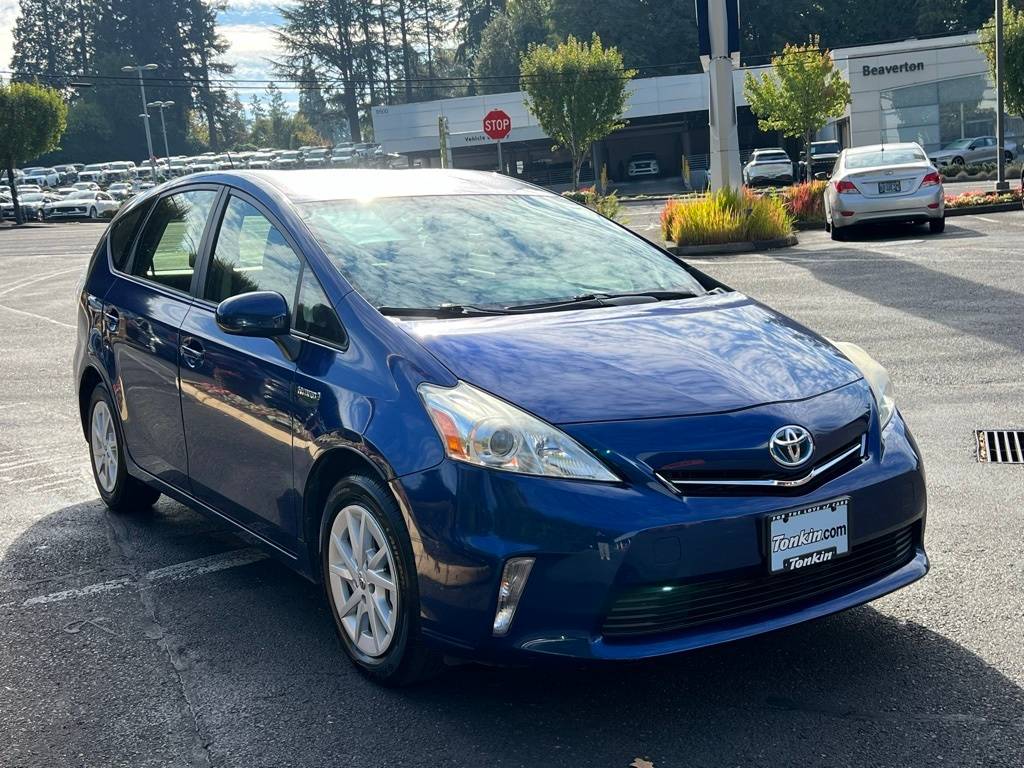 2014 Toyota Prius v Three — Wagon — 103,731 mi — Portland, OR