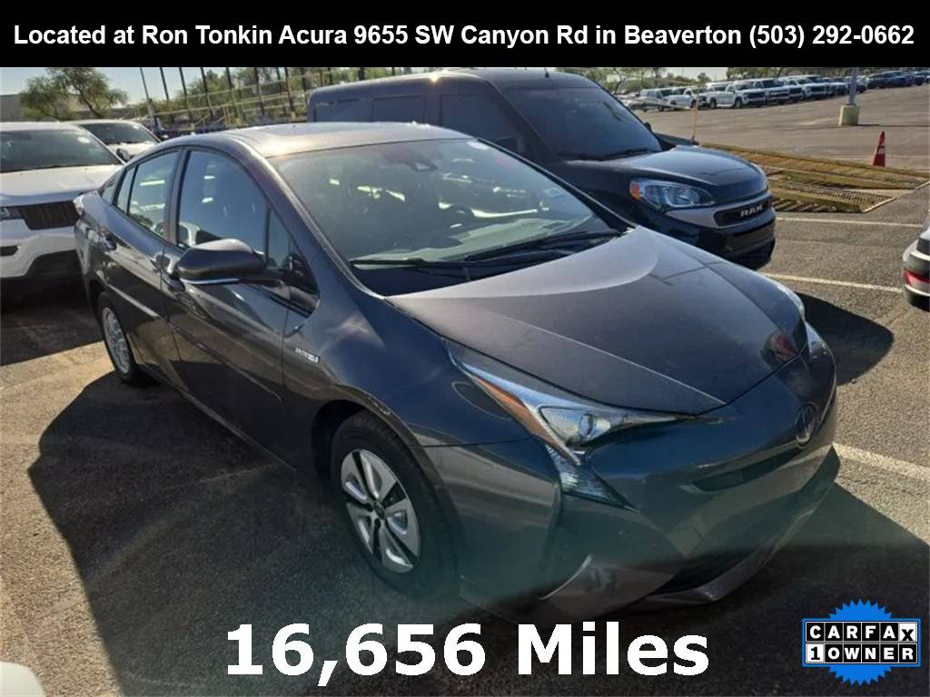 2017 Toyota Prius Four — Hatchback — 16,656 mi — Portland, OR