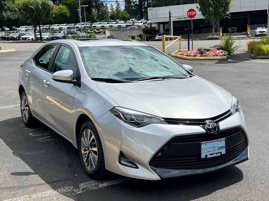 2017 Toyota Corolla XLE — Sedan — 29,918 mi — Portland, OR