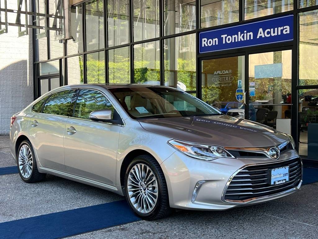 2016 Toyota Avalon Limited — Sedan — 36,586 mi — Portland, OR