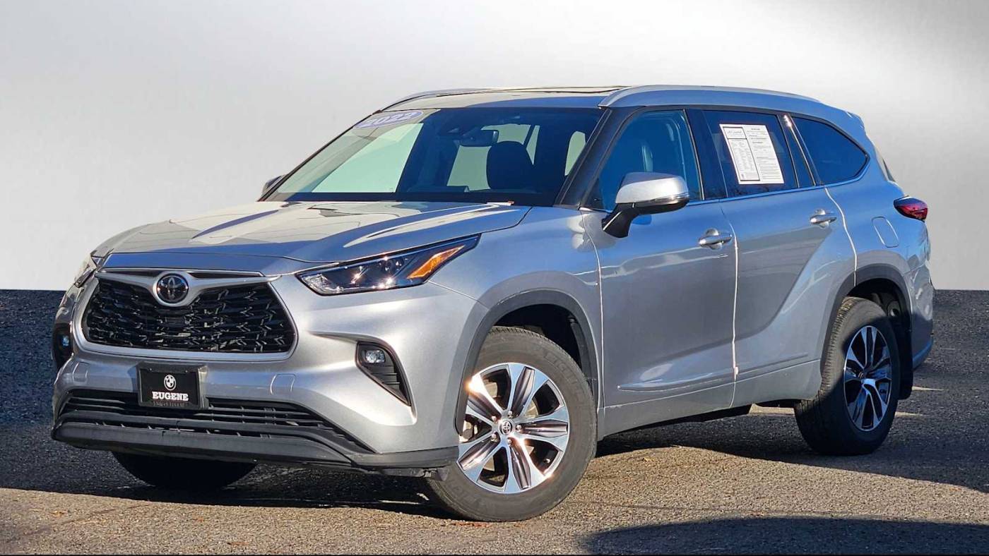 2022 Toyota Highlander XLE — SUV — 47,004 mi — Eugene, OR