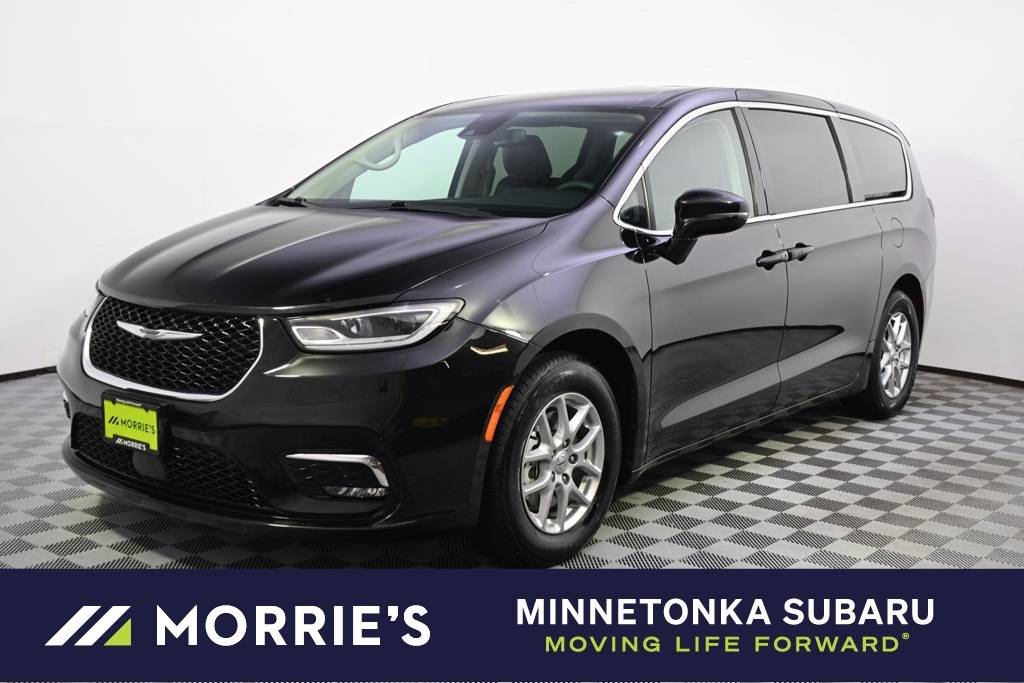 2024 Chrysler Pacifica Touring L — Minivan — 54,983 mi — Minnetonka, MN