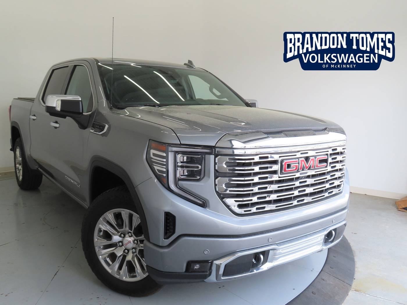 2023 GMC Sierra 1500 Denali — Pickup Truck — 33,360 mi — McKinney, TX