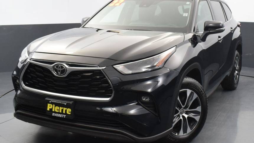 2022 Toyota Highlander XLE — SUV — 35,408 mi — Lynnwood, WA