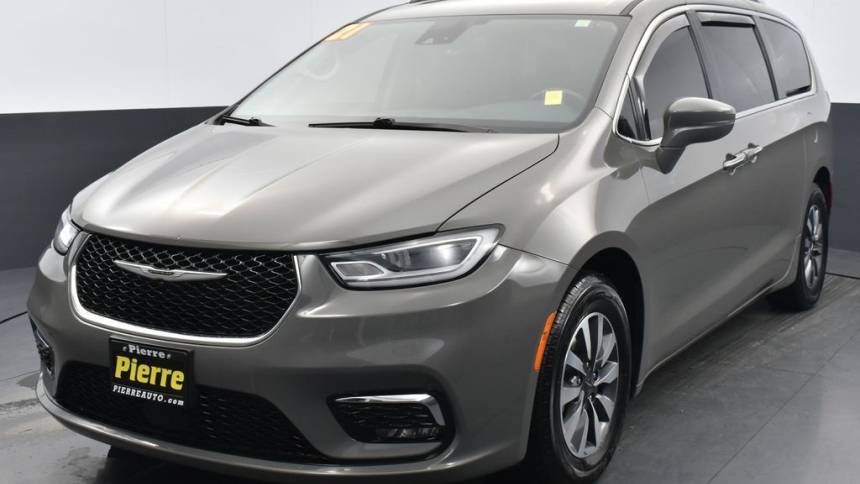 2021 Chrysler Pacifica Touring L — Minivan — 80,857 mi — Lynnwood, WA