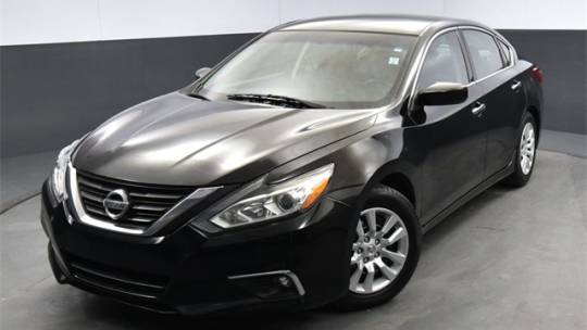 2017 Nissan Altima 2.5 S — Sedan — 137,131 mi — Lynnwood, WA