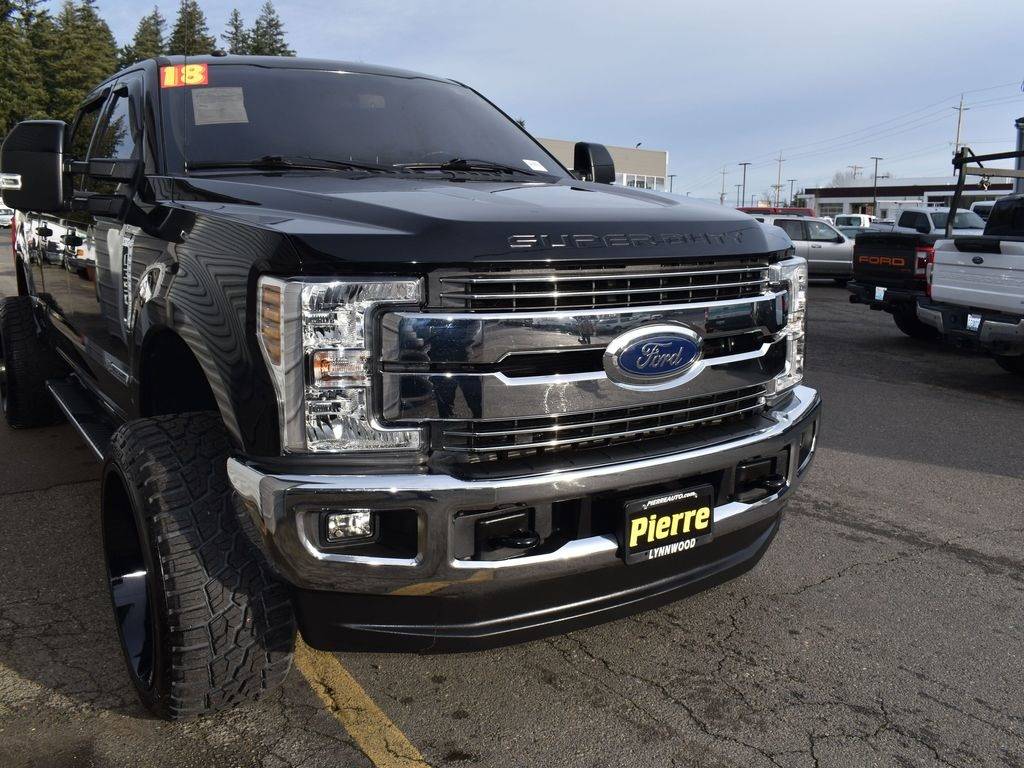 2018 Ford Super Duty F-350 Lariat — Pickup Truck — 80,217 mi — Lynnwood, WA